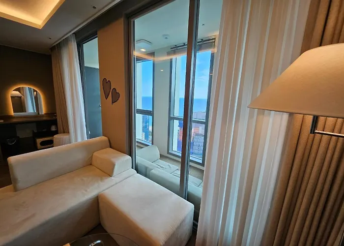 Haeundae Lamer 3* Пусан