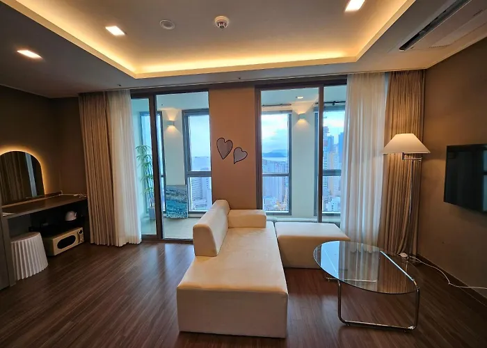 Haeundae Lamer Апарт-отель 3*