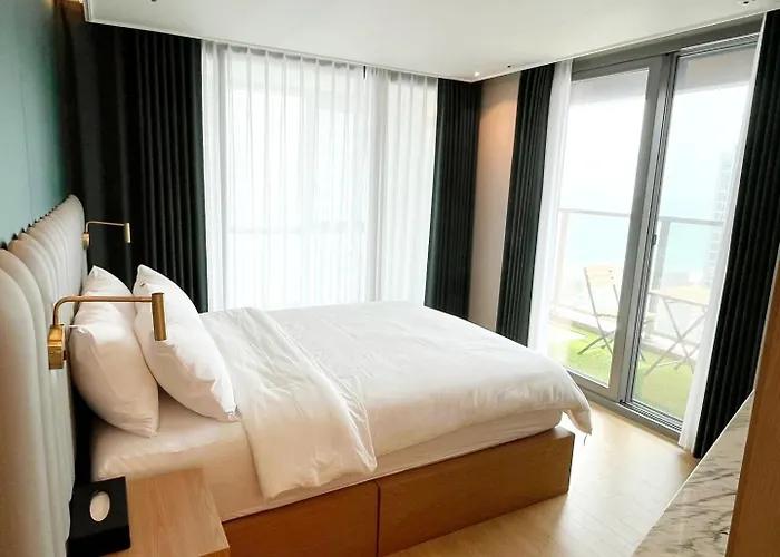 Haeundae Lamer Пусан